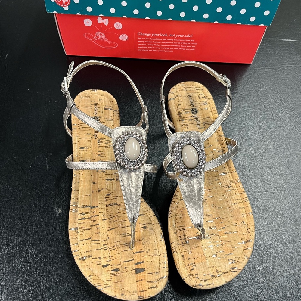 Lindsay Phillips T-strap sandals size 10 - Picture 8 of 9